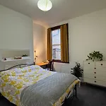 Yellow Room & Coffee